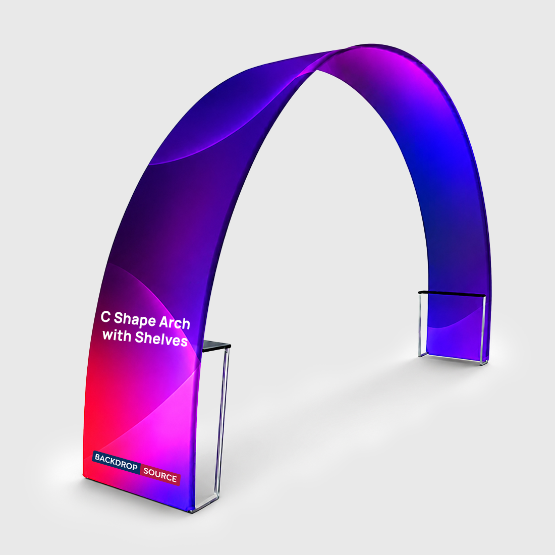 Arco en forma de C con estantes